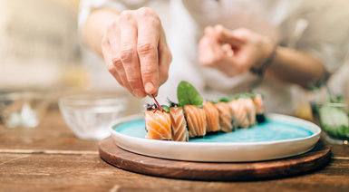 Wieczór japoński - kolacja sushi - prezent na mikołajki